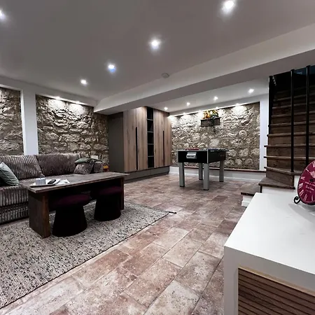 Sea Loft - 3-level House, Old Town, Дом отдыха